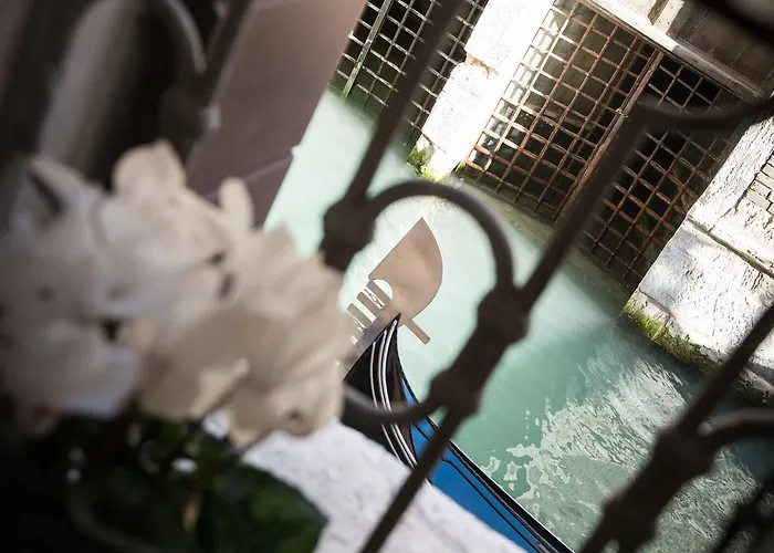 Becher Ξενοδοχείο 3*