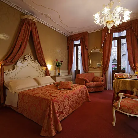 Becher Hotel Benátky
