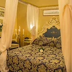 Becher 3* Venezia