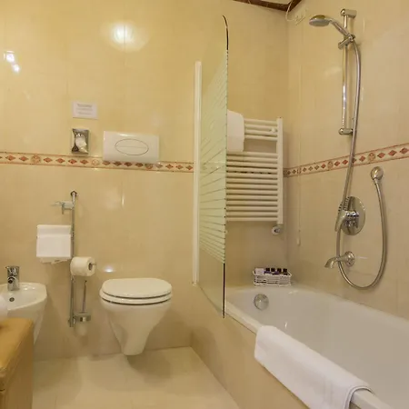 Hotel Becher 3*