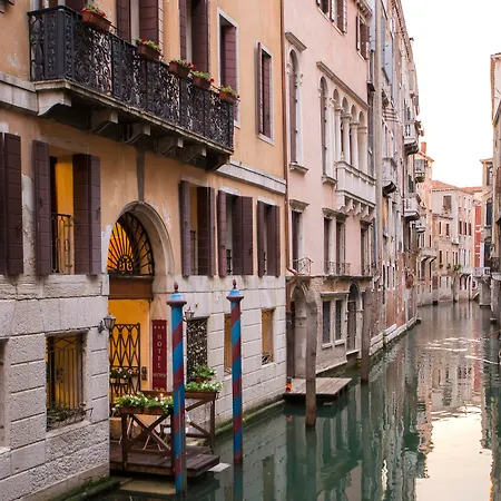 Becher 3* Venedig
