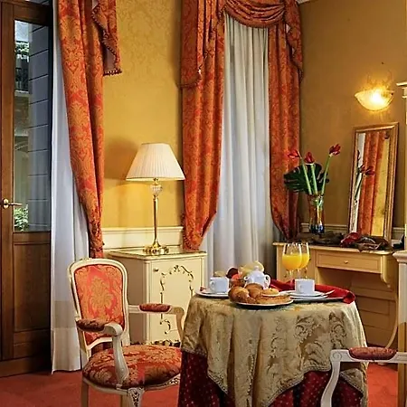 Becher Venedig