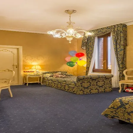 Hotel Becher 3*